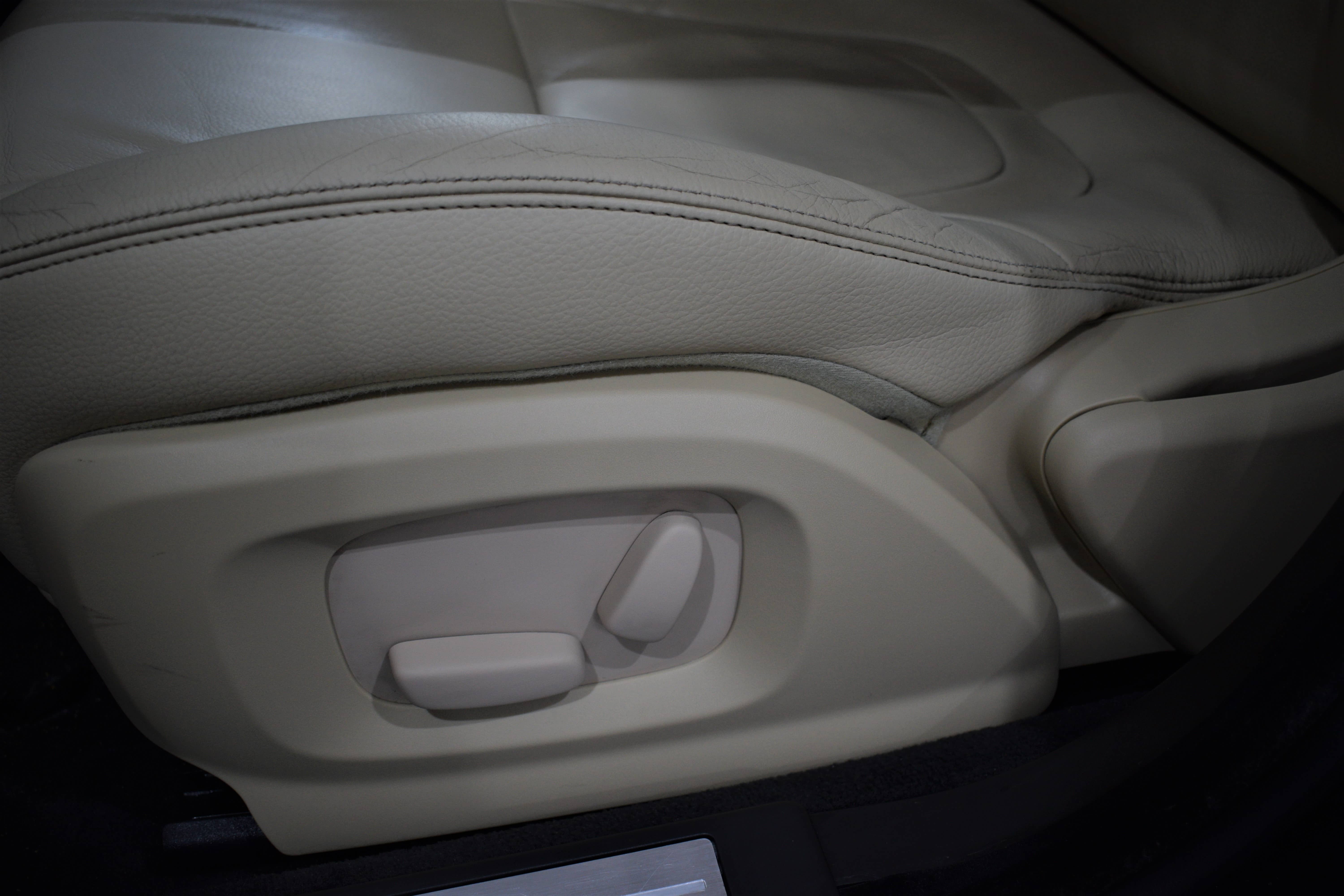 jaguar kimiska tirisana